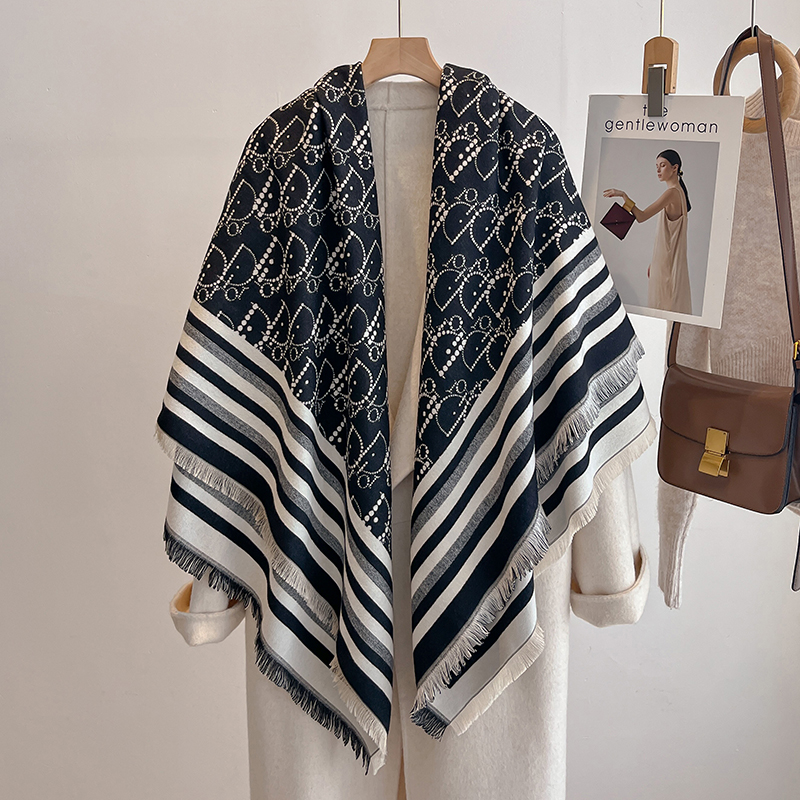 Elegant Striped Design Scarf I - đánh giá và giá Wool Scarf Men